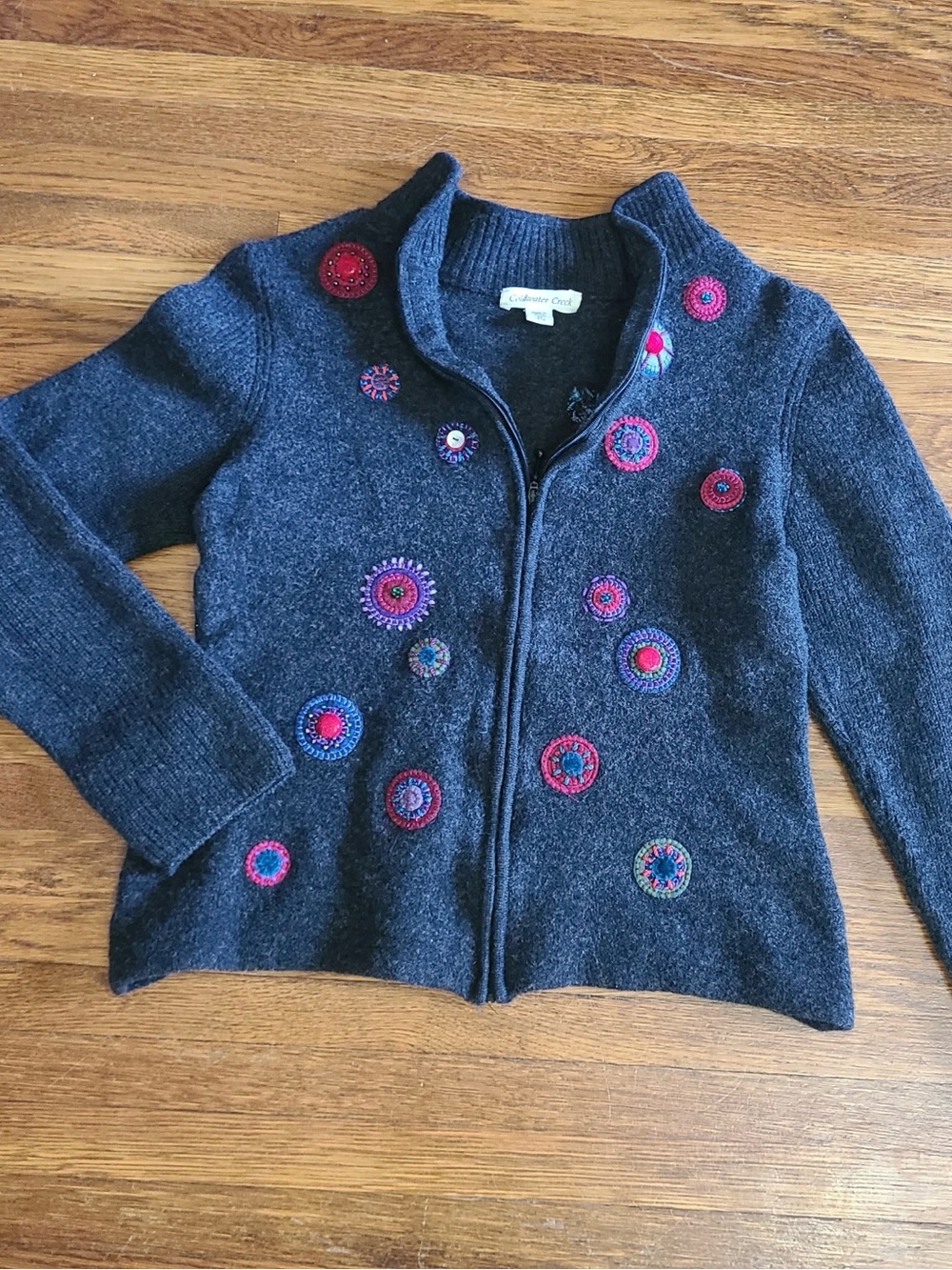 100% wool cardigan sweater zip front M S shrunken Grandmacore gray artsy